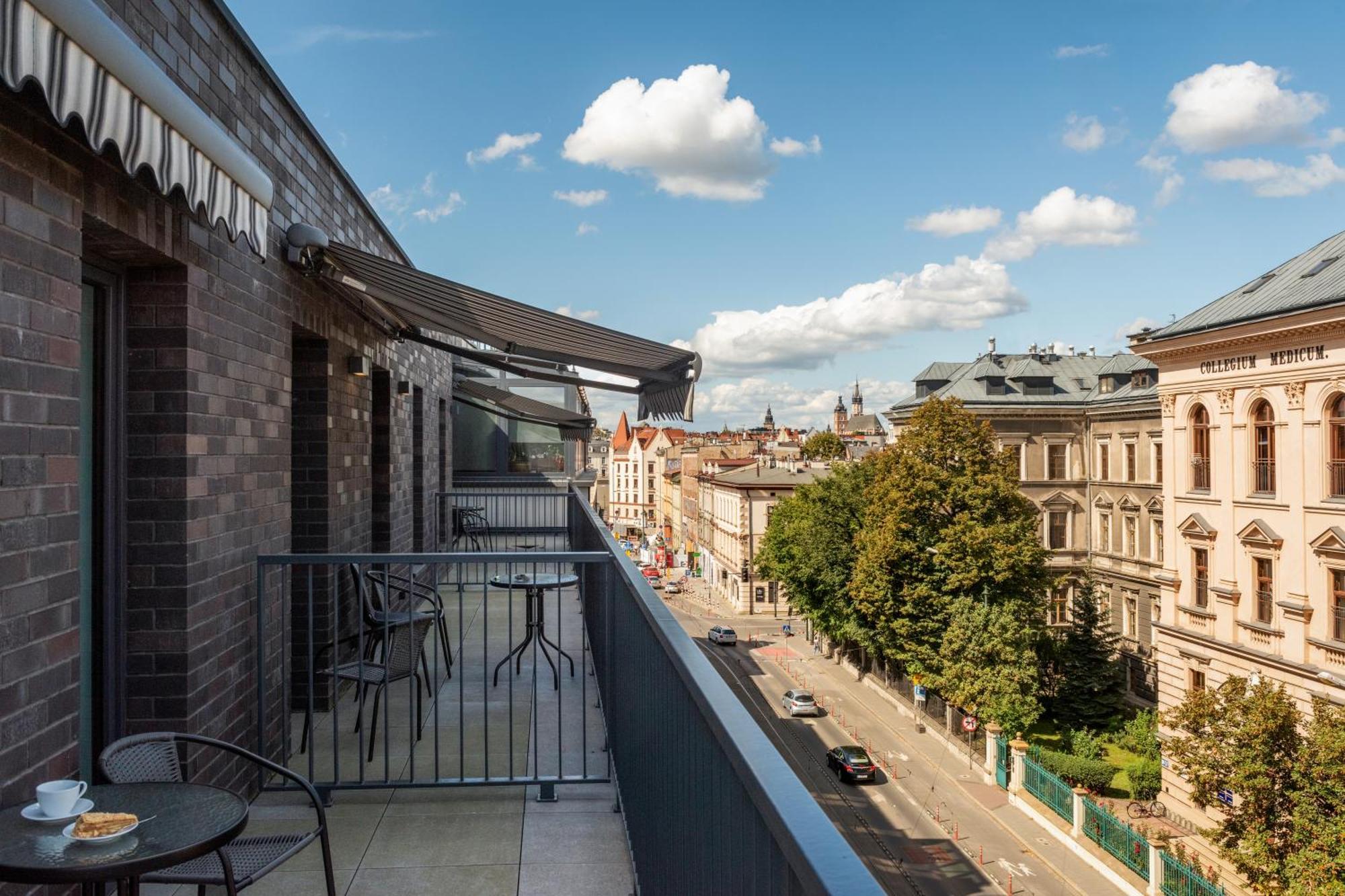 Inpoint Spacious Apartments Near Main Square & Kazimierz District Krakow Room photo