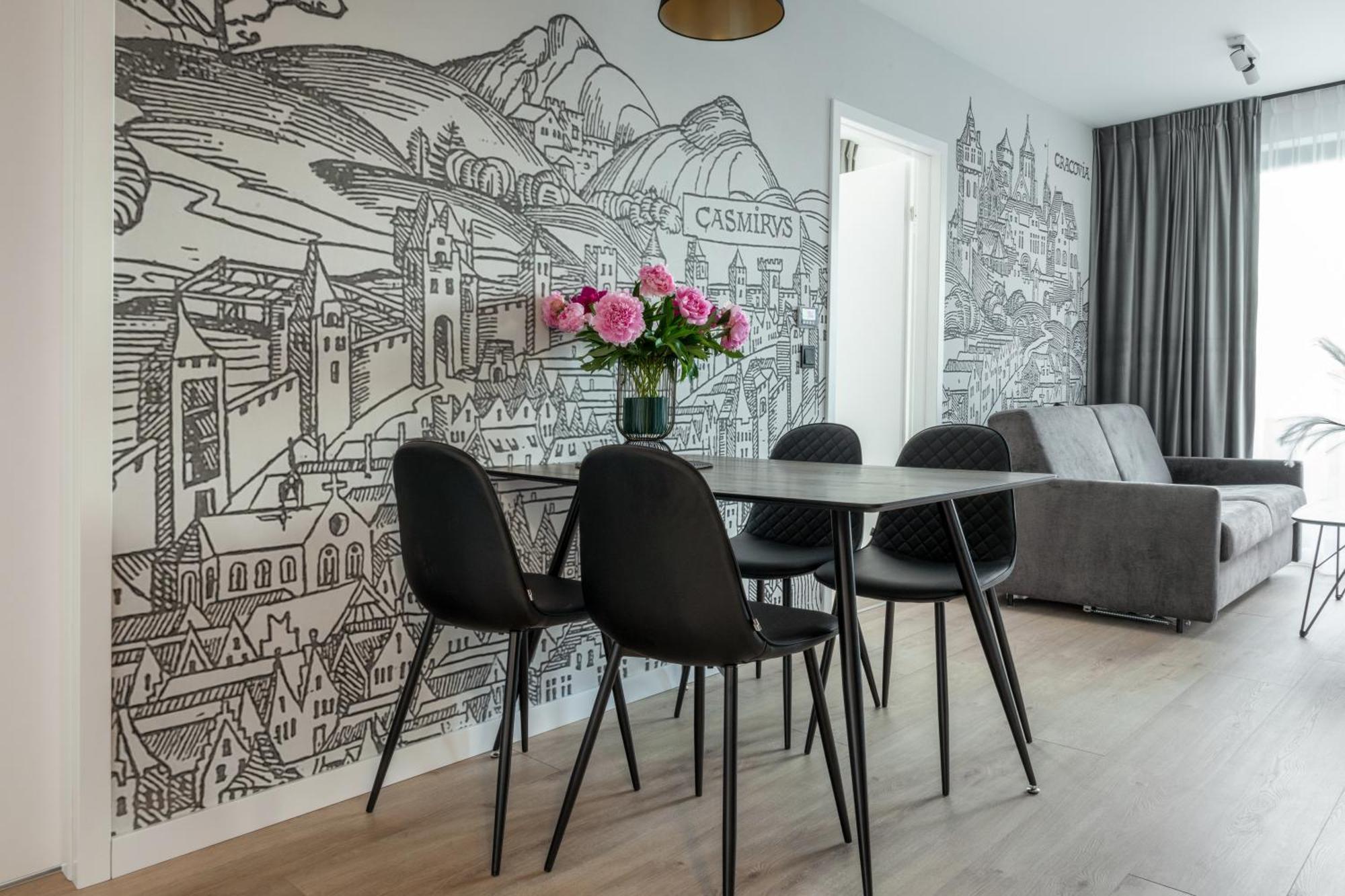 Inpoint Spacious Apartments Near Main Square & Kazimierz District Krakow Room photo